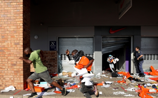 No S. Korean casualties reported in South Africa riots: official