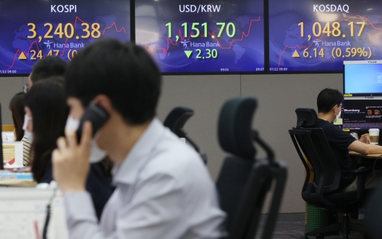 Seoul stocks open higher on earnings hope