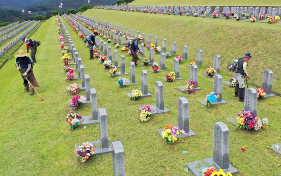 National cemeteries to close during Chuseok holiday to prevent COVID-19 spread