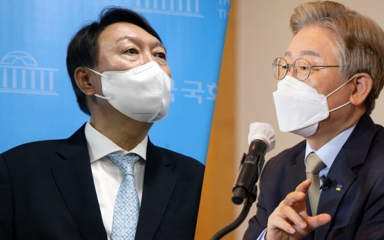 Gyeonggi Gov. Lee sees lead over ex-chief prosecutor Yoon narrow in presidential race: survey