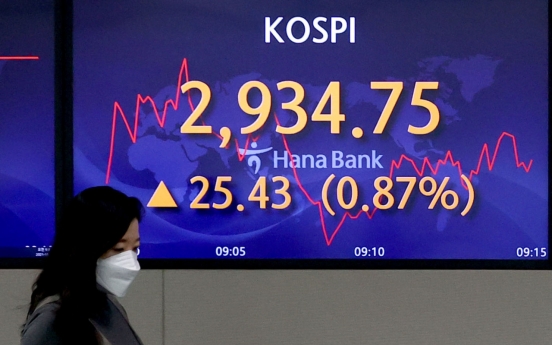 Seoul stocks open higher on bargain hunting