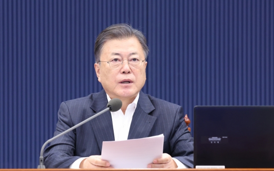 Moon calls for thorough preparation for safe election, swift execution of extra budget