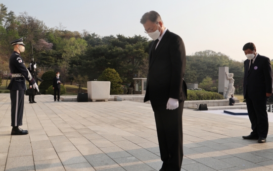 Moon pays respects to victims of 1960 pro-democracy uprising