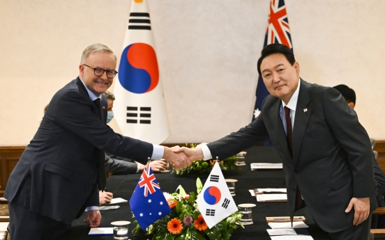 Yoon, Australian PM discuss cooperation on energy, N. Korea