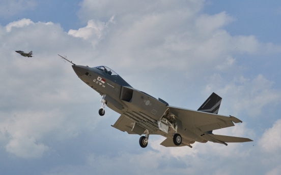 S.Korea’s first homegrown KF-21 fighter jet takes first flight