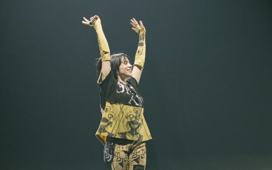 [Herald Review] Billie Eilish’s dreamy voice blares through Seoul on Korean Liberation Day