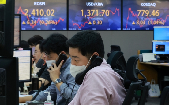 Seoul stocks end 3-day losing streak; Korean won at over 13-year low