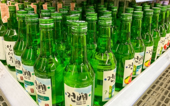 Korean adults drank 53 bottles of soju, 83 bottles of beer last year