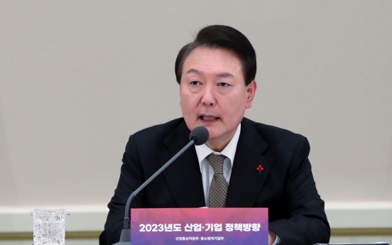 Yoon berates defense minister over botched operation against NK drones