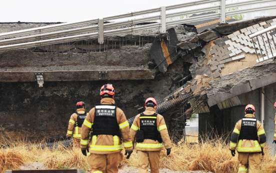 1 killed, 1 hurt as Bundang bridge gives way