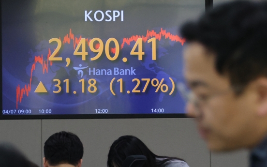 Seoul stocks close over 1% higher on chip rally