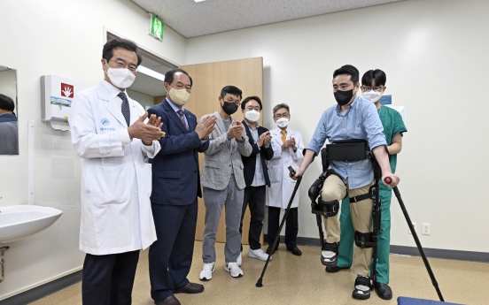 [Photo News] Robot for rehabilitation