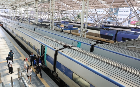 Power outage causes train delays around Seoul