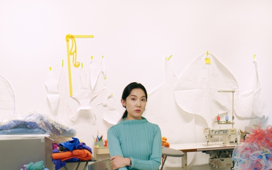 Fabric installation artist Woo Hannah wins inaugural Artist Award at Frieze Seoul