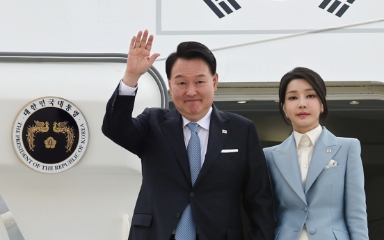 Yoon arrives in Poland for 3-day official visit