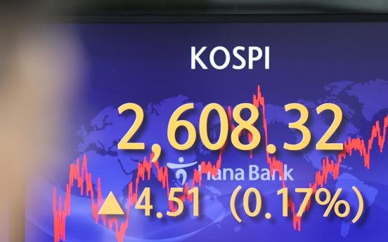 Seoul shares end tumultuous week with modest gains