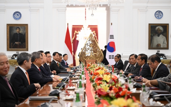 Leaders of S. Korea, Indonesia agree to deepen economic, defense cooperation