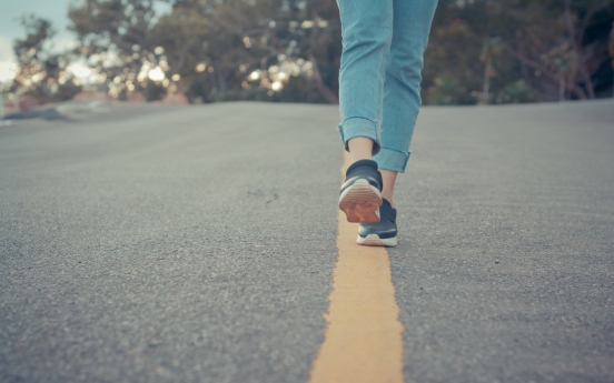 Walking can help ease depression, suicidal impulse: study