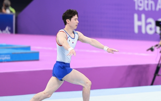 Gymnast Kim Han-sol wins gold in men's floor exercise