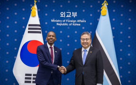 S. Korean, Botswanan FMs hold talks on bilateral ties, cooperation