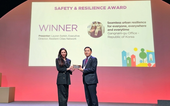 Gangnam-gu receives safety award at Smart City Expo World Congress
