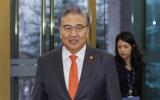 Outgoing FM says S. Korea-Japan ties 'completely normalized' thanks to Yoon