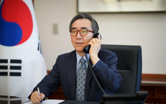 FM Cho holds first phone talks with Japanese counterpart