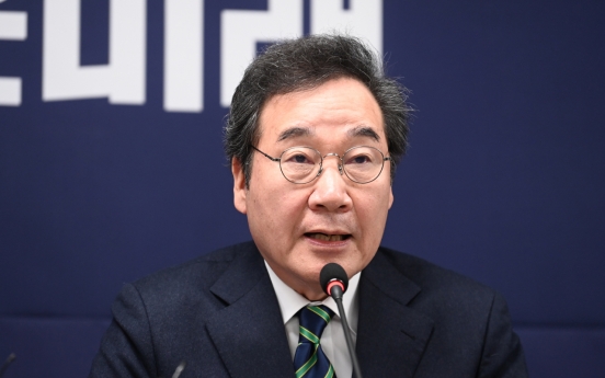 Ex-PM leaves New Reform Party after rift with Lee Jun-seok