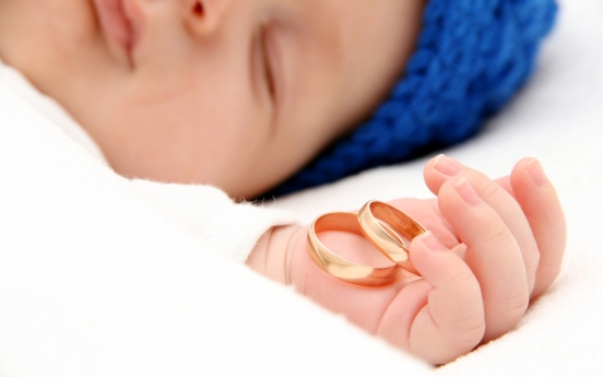 Golden chance to liquidate babies’ gold rings?