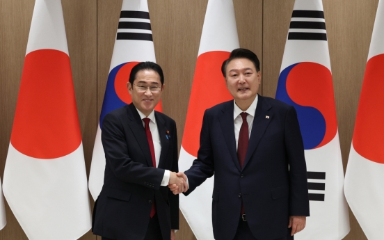 Main opposition condemns Korea-Japan summit talks as failure