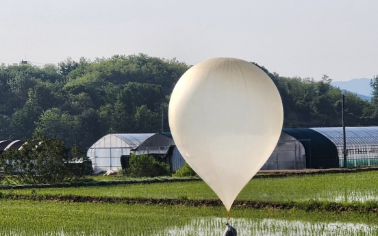 Garbage, dung cross DMZ as NK responds with balloons of its own