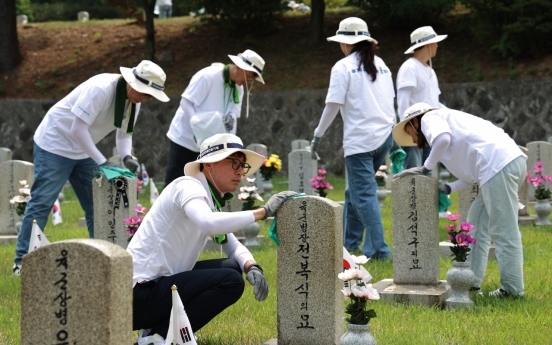 HD Hyundai marks Veterans Month with gravesite cleanups