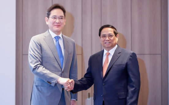 Samsung to boost display investments in Vietnam