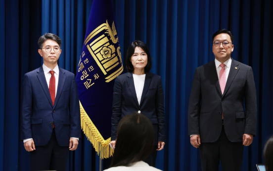 Yoon replaces 3 minister-level officials in partial reshuffle