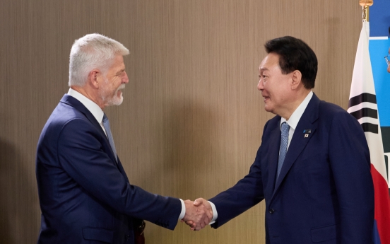 Seoul touts Czech nuclear plant deal as Yoon's diplomatic feat