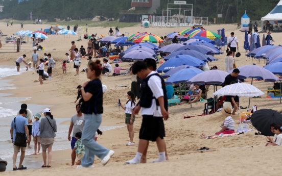 Vacationers headed for East Coast should expect substantial traffic: agency