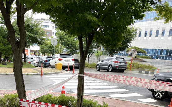 NK trash balloons have landed at over 3,000 sites in South: police