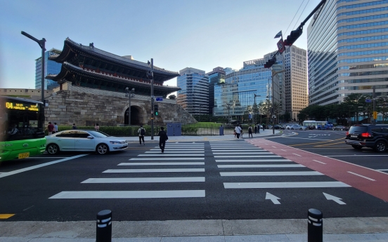 Woman stabbed to death in central Seoul, suspect caught