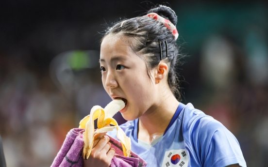 S. Korean table tennis star captures hearts with sportsmanship, charm