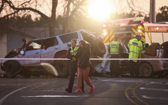 Head-on collision of 2 vehicles in New Zealand kills 3 South Korean skiers