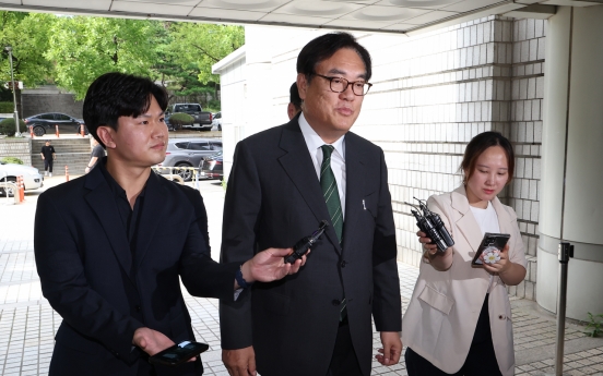 Presidential chief of staff avoids prison term for defaming late President Roh