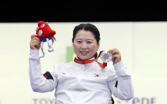 Rifle shooter Lee Yun-ri grabs silver for S. Korea's 1st medal at Paris Paralympics