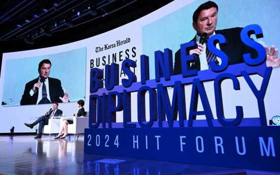 [HIT Forum] Honing diplomatic skill of businesses