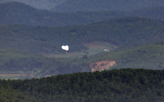 N. Korea sends trash balloons into S. Korea for 2nd consecutive day: JCS