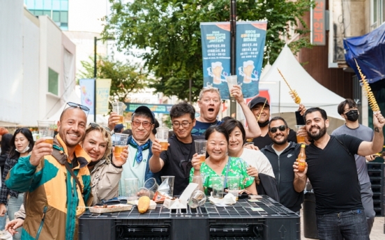 [Reporter’s Notebook] Why are so many districts in Seoul hopped up on beer fests?