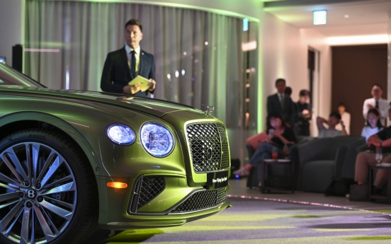 Bentley Flying Spur hybrid makes global premiere in Korea