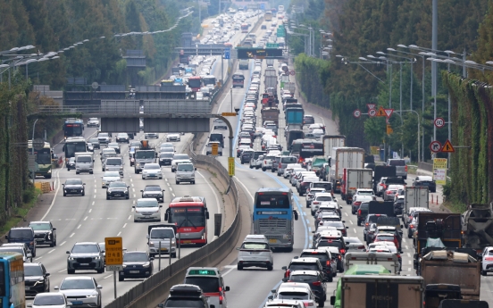 Highway trash spikes during Chuseok