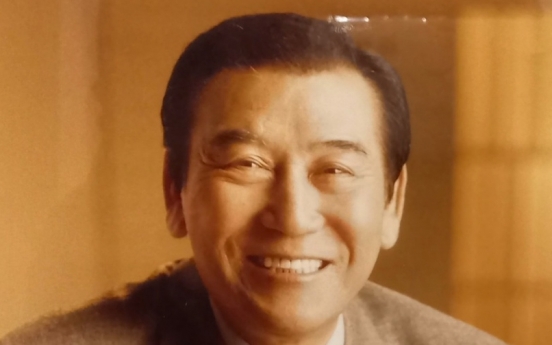 Renowned former weathercaster Kim Dong-wan dies at 89