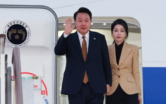 Yoon returns home from Czech trip focused on nuclear energy cooperation