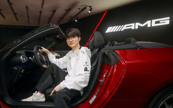 [Photo news] Faker Mercedes